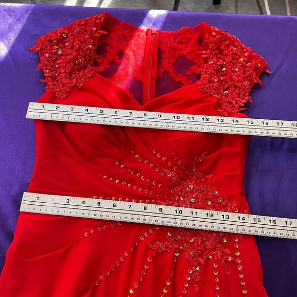 📌JJs House Lady in Red Formal - Prom - Ball Gown with Sequins - Picture 11 of 16
